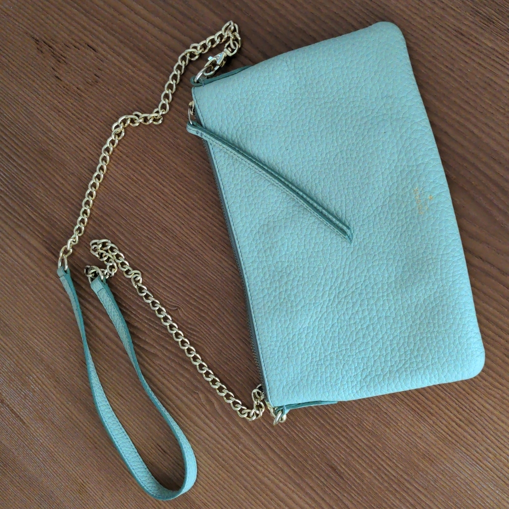 ⭐ Fossil Clutch